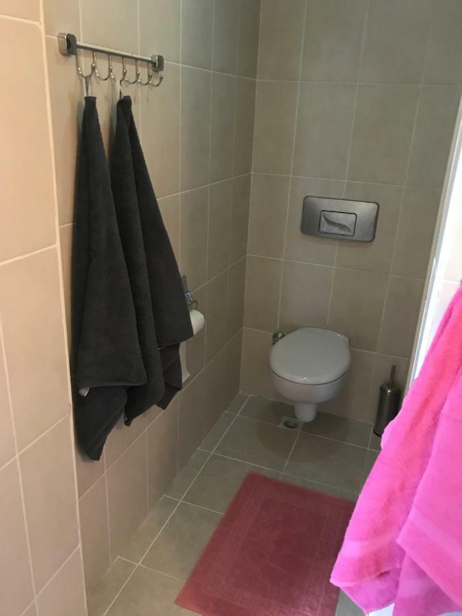 Dana 4 Apartment *